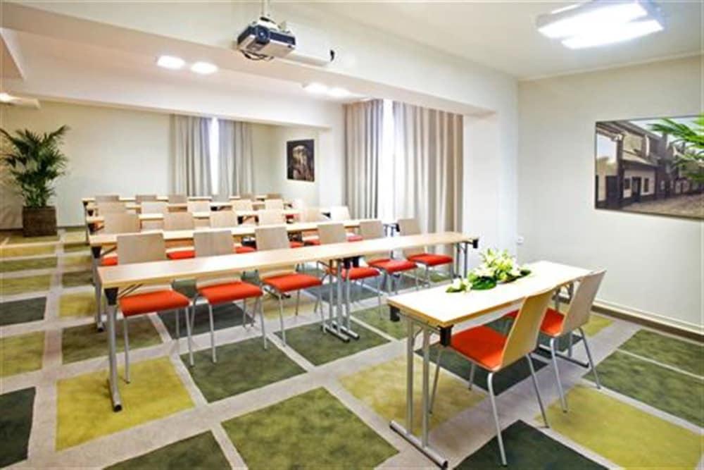 Plaza - Czech - Czech Leading Hotel Praga